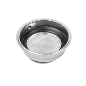 Espressosil i rostfritt stål för espressomaskin, närbild.