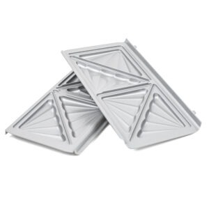 Smörgåsgrillplattor i metall för triangulära toast.