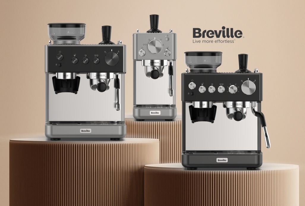 Breville espressomaskiner på piedestaler i elegant design.